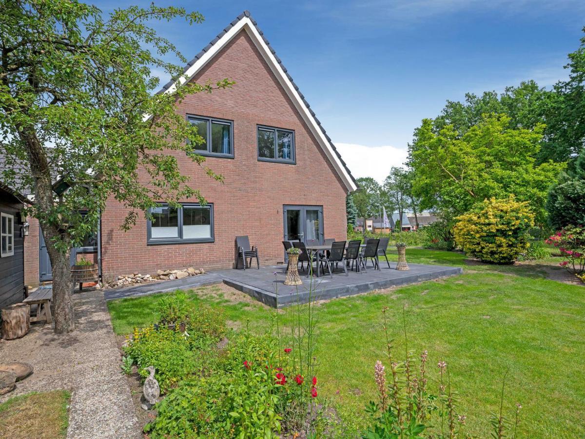 Charming Villa In Lemele With A Nice Garden Exterior photo