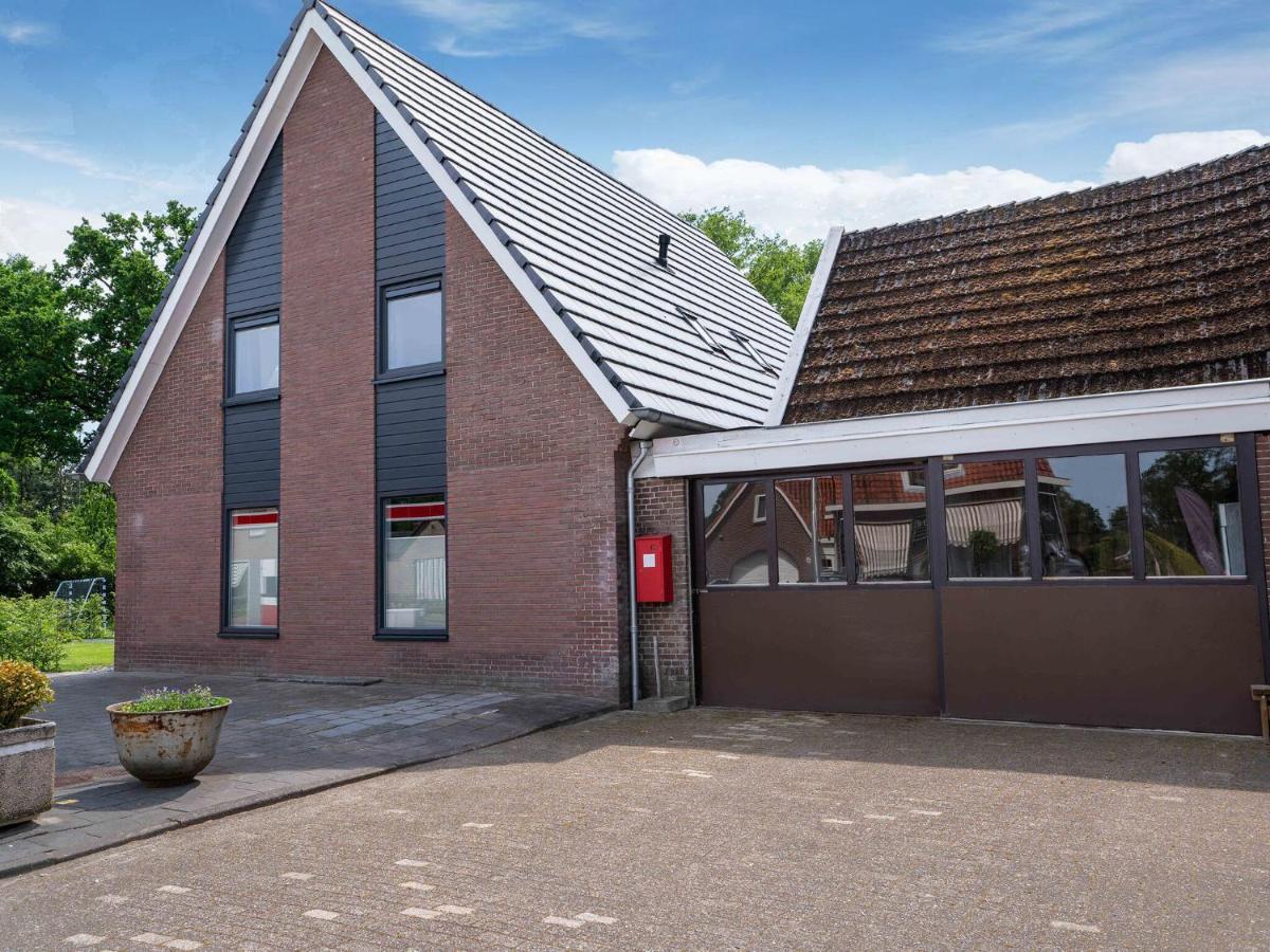 Charming Villa In Lemele With A Nice Garden Exterior photo